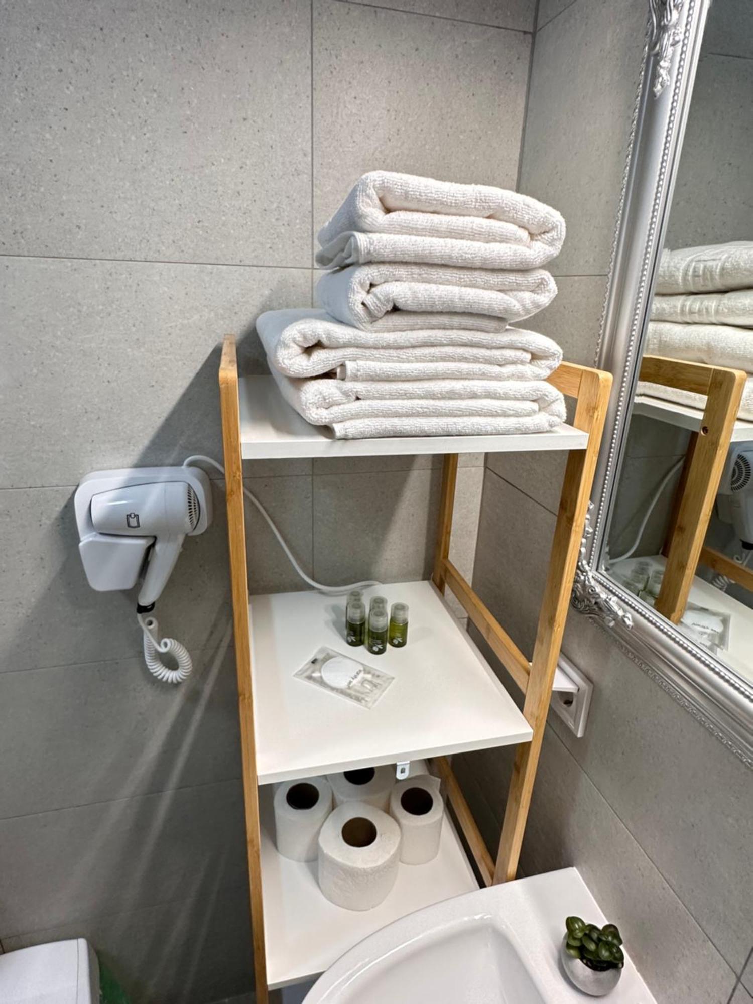 Cozy Luxury Apartments - Coresi Mall #บราชอฟ ภายนอก รูปภาพ